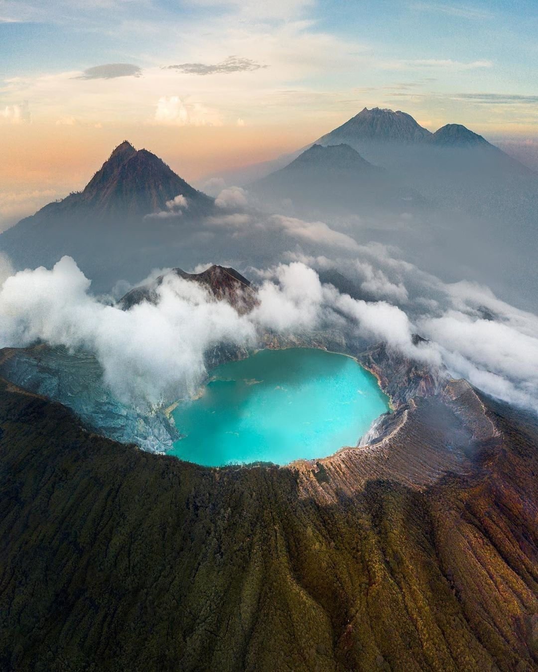 Pemandangan kawasan Kawah Ijen Banyuwangi